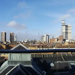 The Maltings Tower Bridge Londres